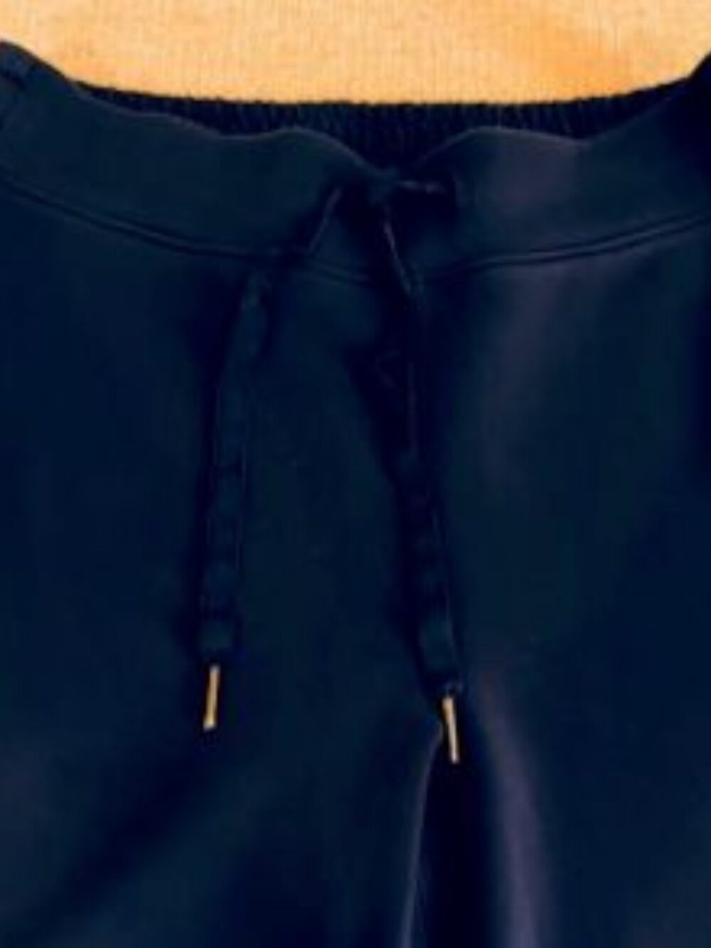 SPANX AirEssentials Wide Leg Pant - Size Medium, Regular Inseam, Timeless Navy - Picture 3 of 5